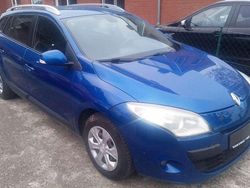 Blau Gebraucht 2011 Renault Mégane GrandTour Expression Kombi | 5.490 €