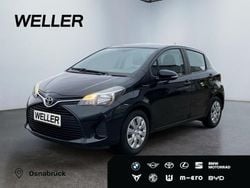 Schwarz Gebraucht 2015 Toyota Yaris Cool Kleinwagen | 8.999 € (Etwas zu teuer)