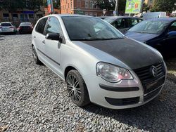 Silber Gebraucht 2007 VW Polo Kleinwagen | 2.300 € (Guter Preis)