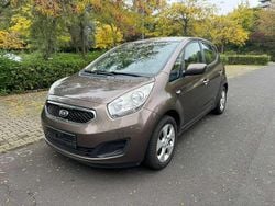 Sandbeige met. Gebraucht 2014 Kia Venga Edition 7 Kleinwagen | 5.390 € (Fairer Preis)