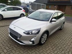 Silber Gebraucht 2020 Ford Focus Kombi | 7.480 € (Superpreis)