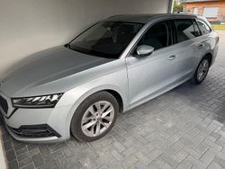 Silber Gebraucht 2020 Skoda Octavia First Edition Kombi | 20.000 € (Fairer Preis)