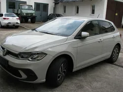 Grau Neu 2025 VW Polo Life Limousine | 21.390 € (Guter Preis)