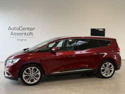 Rot Gebraucht 2017 Renault Grand Scénic IV Intens Van / Kleinbus | 7.200 € (Fairer Preis)
