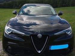 Schwarz Gebraucht 2017 Alfa Romeo Stelvio Super SUV | 22.500 € (Guter Preis)