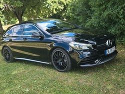 Schwarz Gebraucht 2017 Mercedes CLA45 AMG Shooting Brake AMG Kombi | 29.750 € (Etwas zu teuer)