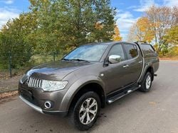 Braun Gebraucht 2011 Mitsubishi L200 Intense Abholung | 8.999 € (Fairer Preis)