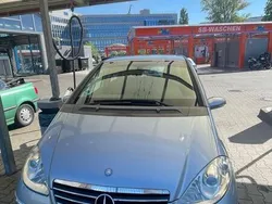 Andere außenfarben Gebraucht 2005 Mercedes A200 Kleinwagen | 2.600 € (Fairer Preis)
