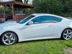 Weiß Gebraucht 2012 Hyundai Coupé Coupé | 14.650 €