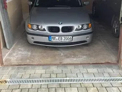 Silber Gebraucht 2002 BMW 318 Limousine | 3.400 € (Etwas zu teuer)