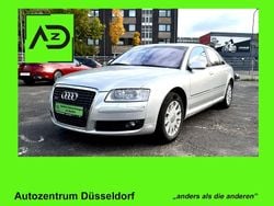 Silber Gebraucht 2006 Audi A8 Sport Limousine | 4.980 € (Fairer Preis)