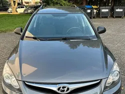 Grau Gebraucht 2011 Hyundai i30 Classic Kombi | 3.500 € (Fairer Preis)