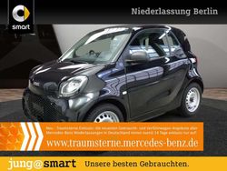 Schwarz Gebraucht 2022 Smart ForTwo Electric Drive Coupé | 10.490 € (Guter Preis)