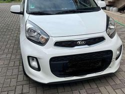Gebraucht 2016 Kia Picanto Spirit Kleinwagen | 6.600 € (Fairer Preis)