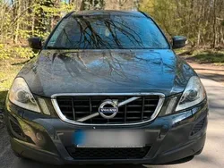 Grau Gebraucht 2014 Volvo XC60 SUV | 12.100 € (Superpreis)