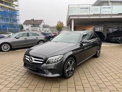 Grau Gebraucht 2021 Mercedes C300 Limousine | 21.900 € (Superpreis)