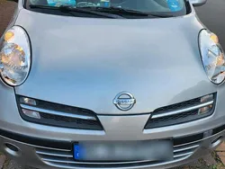 Silber Gebraucht 2005 Nissan Micra Kleinwagen | 1.400 €