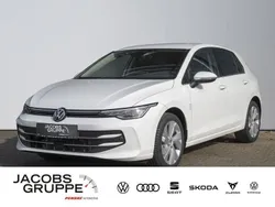 Weiß Neu 2025 VW Golf VIII Style Limousine | 32.960 € (Fairer Preis)