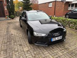 Schwarz Gebraucht 2015 Audi A4 Ambiente Kombi | 12.000 € (Guter Preis)