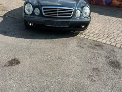 Blau Gebraucht 1999 Mercedes CLK230 Cabrio | 2.750 € (Guter Preis)