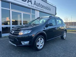 Schwarz Gebraucht 2015 Dacia Sandero Prestige Kleinwagen | 5.900 € (Guter Preis)