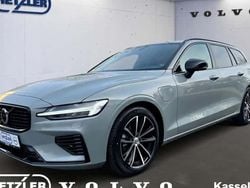 Grau Neu 2025 Volvo V60 Plus Kombi | 71.260 €