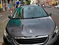 Grau Gebraucht 2016 Peugeot 2008 Allure SUV | 6.500 € (Guter Preis)