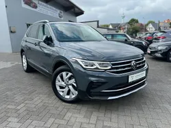 Grau Gebraucht 2022 VW Tiguan Elegance SUV | 27.890 € (Guter Preis)
