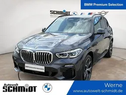 Grau Gebraucht 2020 BMW X5 M Sport SUV | 51.890 € (Etwas zu teuer)