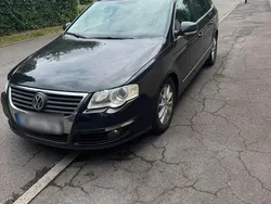 Schwarz Gebraucht 2010 VW Passat Kombi | 3.999 € (Fairer Preis)