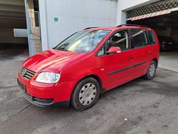 Rot Gebraucht 2003 VW Touran Van / Kleinbus | 2.800 € (Fairer Preis)