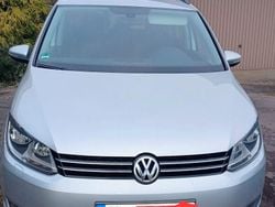 Silber Gebraucht 2013 VW Touran Van / Kleinbus | 4.950 € (Guter Preis)