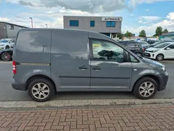 Grau Gebraucht 2011 VW Caddy Van / Kleinbus | 5.999 € (Guter Preis)