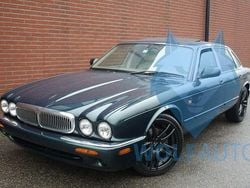 Grün Gebraucht 2000 Jaguar XJ Sovereign Limousine | 5.895 € (Guter Preis)