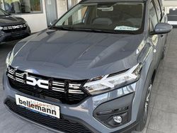 Grau Neu 2025 Dacia Jogger Expression Van / Kleinbus | 26.380 € (Fairer Preis)