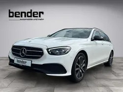Weiß Gebraucht 2022 Mercedes E400 Night Limousine | 34.900 € (Guter Preis)