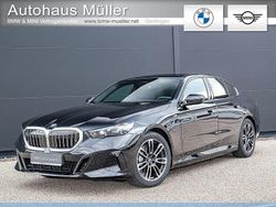 Schwarz Neu 2025 BMW 530e M Sport Limousine | 68.990 € (Fairer Preis)