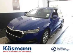 Blau Gebraucht 2023 Skoda Octavia Ambition Kombi | 24.330 € (Superpreis)