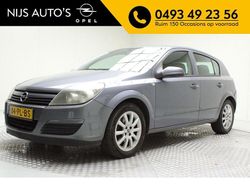 Grau Gebraucht 2004 Opel Astra Enjoy Limousine | 1.250 € (Fairer Preis)
