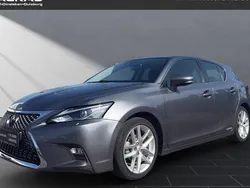 Grau Gebraucht 2019 Lexus CT200h Limousine | 18.490 € (Fairer Preis)