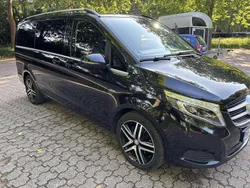 Schwarz Gebraucht 2017 Mercedes V250 Avantgarde Van / Kleinbus | 34.999 € (Superpreis)
