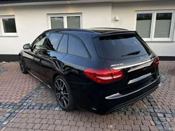 Schwarz Gebraucht 2016 Mercedes C43 AMG AMG Kombi | 30.999 € (Fairer Preis)