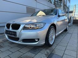 Silber Gebraucht 2010 BMW 320 Limousine | 10.900 € (Teuer)