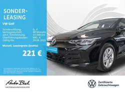 Schwarz (grenadillschwarz metallic) Gebraucht 2024 VW Golf VIII Life Limousine | 23.980 € (Fairer Preis)