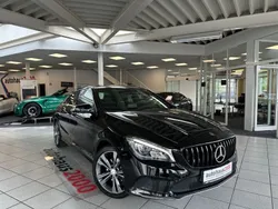 Schwarz Gebraucht 2016 Mercedes CLA180 Urban Limousine | 13.950 € (Fairer Preis)