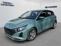 Grün (mangrove green / sol) Neu 2025 Hyundai i20 Trend Kleinwagen | 21.500 € (Guter Preis)