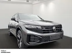 Grau Neu 2025 VW Touareg R-line SUV | 109.990 €