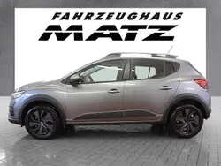 Grau Neu 2025 Dacia Sandero Expression Kleinwagen | 19.275 € (Fairer Preis)