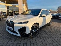 Weiß Gebraucht 2022 BMW iX Sport Line SUV | 42.840 € (Guter Preis)