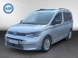 Silber (reflexsilber metallic) Gebraucht 2023 VW Caddy California Van / Kleinbus | 32.900 € (Fairer Preis)